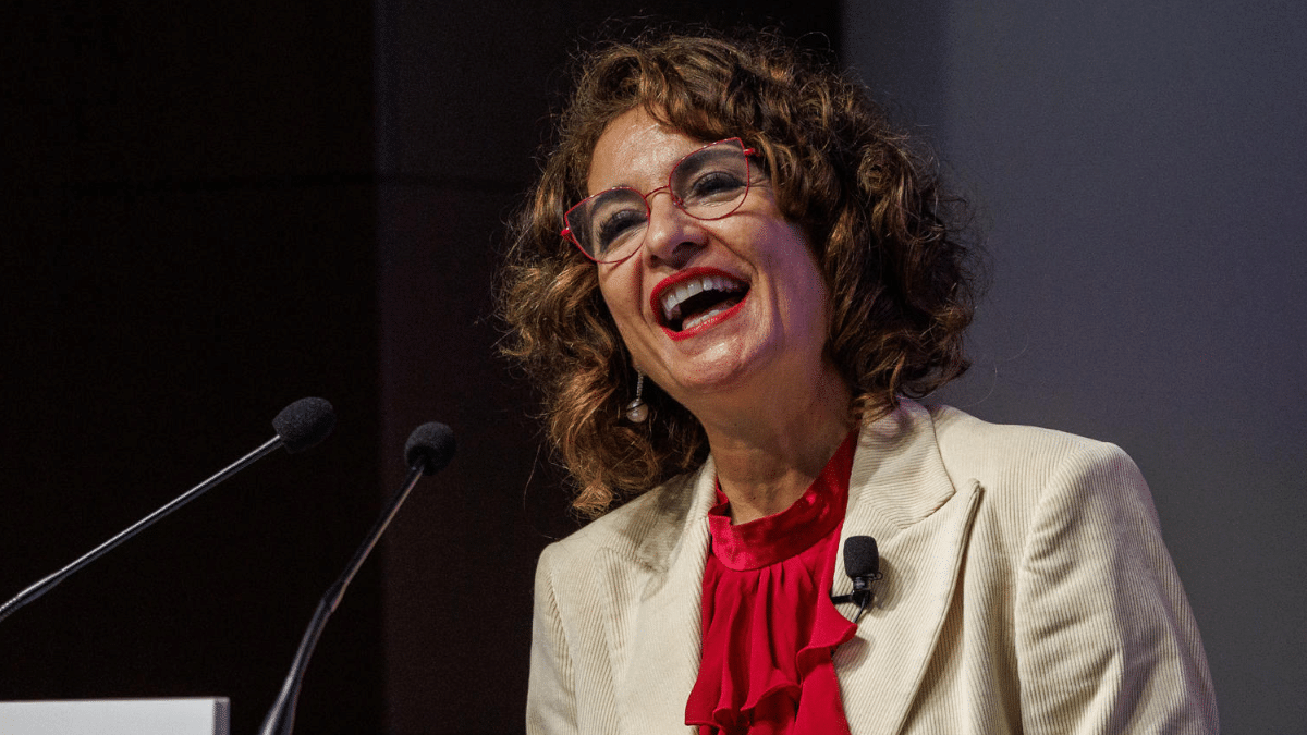 La vicepresidenta primera del Gobierno y ministra de Hacienda, María Jesús Montero.