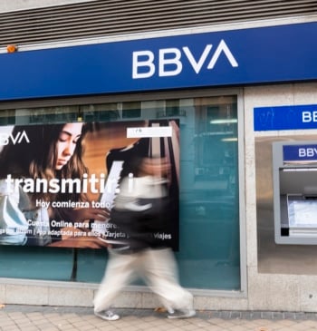 Los accionistas del Banco Sabadell pueden ya intercambiar sus acciones por las [...]