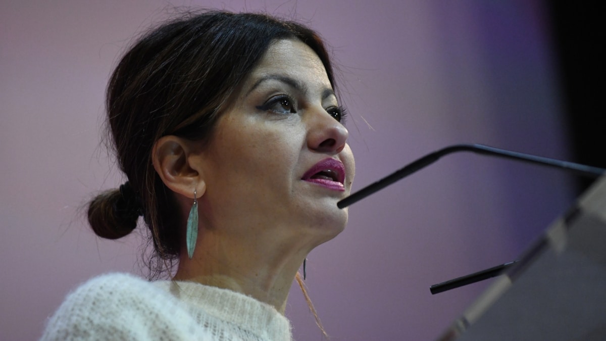 La ministra Sira Rego se perfila como la primera mujer que liderará Izquierda Unida
