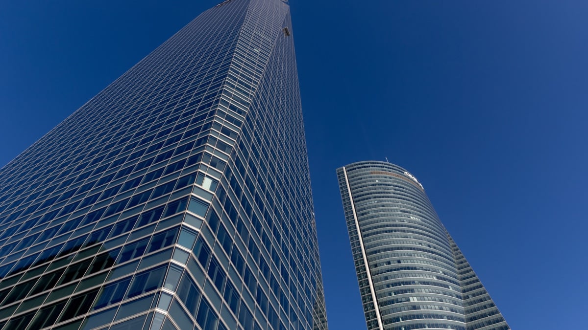 dificios de oficinas en el Cuatro Torres Business Area.