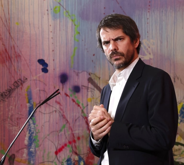 Urtasun quiere "descolonizar" el arte