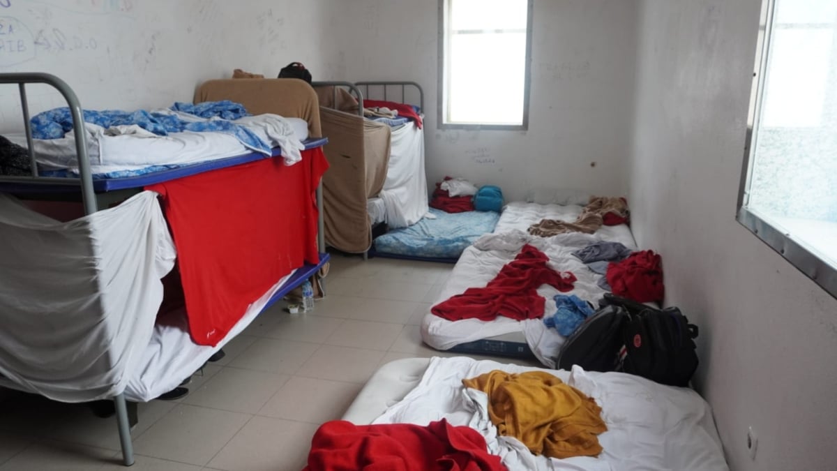 Dependencias del aeropuerto de Barajas donde duermen los solicitantes de asilo.