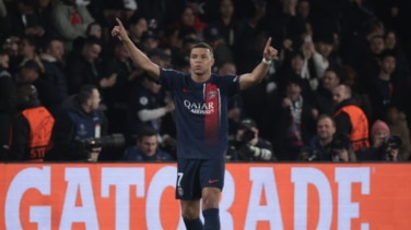 El PSG descose a una Real Sociedad al borde de la eliminación