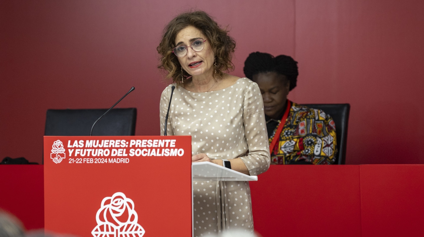 MADRID, 22/02/2024.- La vicesecretaria general del PSOE, vicepresidenta primera del Gobierno y ministra de Hacienda, Mª Jesús Montero, clausura la reunión de la Internacional Socialista de Mujeres (ISM) este jueves, en la sede del partido en Ferraz (Madrid), en el marco del Consejo de la Internacional Socialista. EFE/ Psoe SOLO USO EDITORIAL SOLO DISPONIBLE PARA ILUSTRAR LA NOTICIA QUE ACOMPAÑA (CRÉDITO OBLIGATORIO)