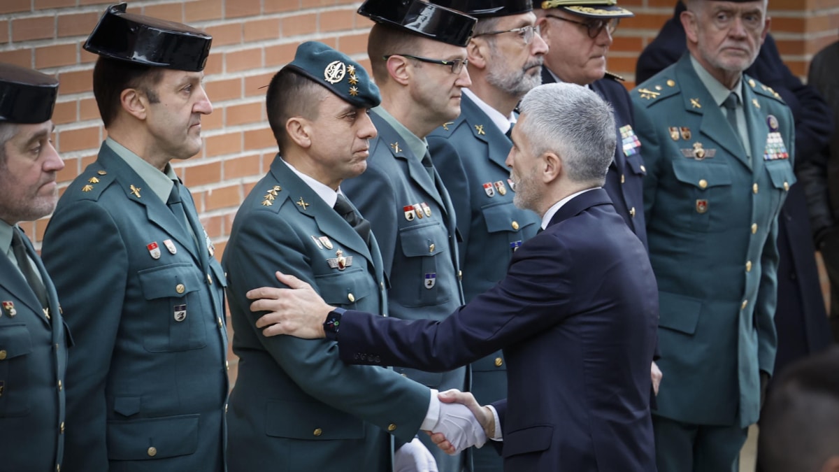 Fernando Grande-Marlaska durante el funeral de los guardias civiles