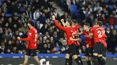 El Mallorca asalta Anoeta y vuelve a una final de Copa 21 años después