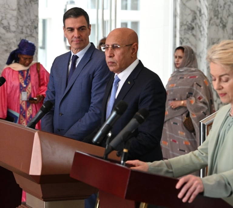 Sánchez y Von der Leyen llevan ayudas millonarias a Mauritania contra la inmigración ilegal