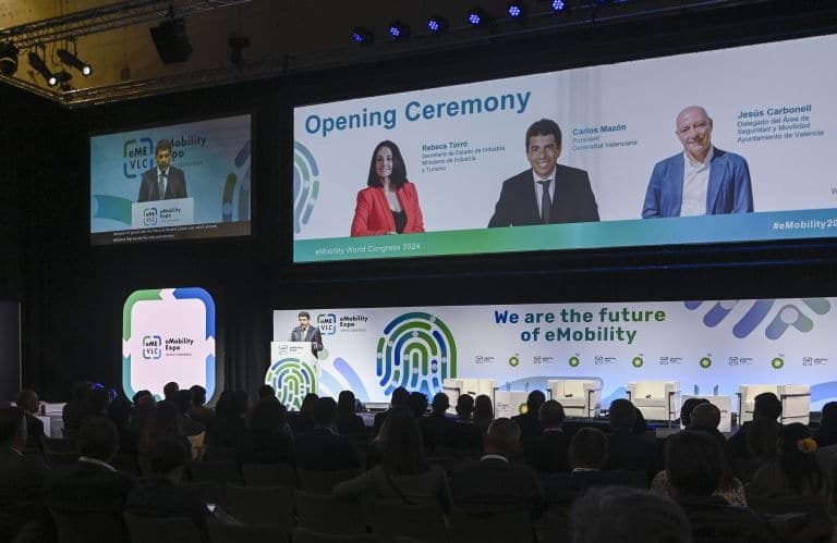 La Generalitat Valenciana aboga por una estrategia conjunta pública y privada para transformar la movilidad