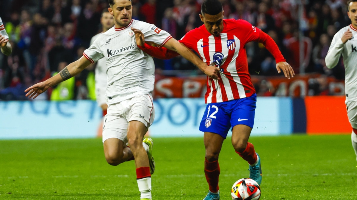 El Athletic conquista el Metropolitano (0-1) y sueña con una nueva final de Copa