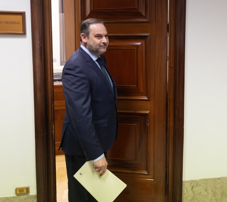 Ábalos acusa al PSOE de aplicar un "populismo justiciero"
