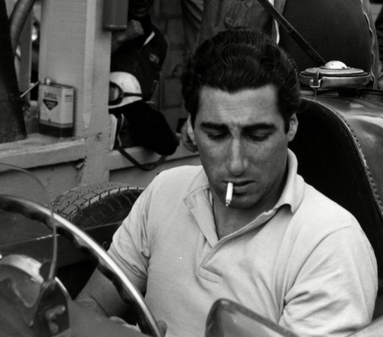 Alfonso de Portago, vida y tragedia del 'playboy' español que marcó la historia de Ferrari