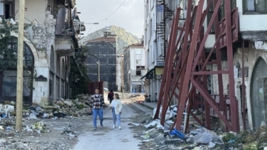 En el epicentro del terremoto de Turquía un año después: “Es como si el tiempo hubiera quedado congelado”