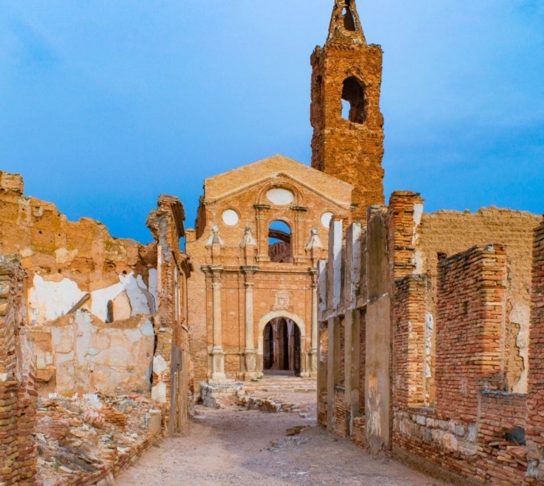 Belchite, un pueblo de la España vaciada rodeado de misterio