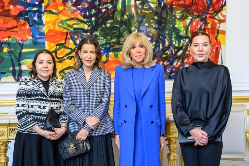 Las hermanas de Mohamed VI, recibidas en el Elíseo en mitad de la tensión entre Macron y el rey de Marruecos