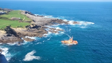 Aparece un cadáver flotando a 30 metros de la costa en Cantabria