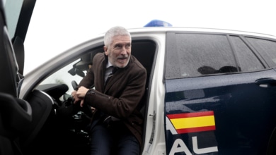 Eurodiputados piden a Marlaska que permita la entrada en España de los dos jóvenes saharauis retenidos en Barajas