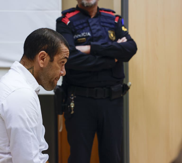 Dani Alves, condenado a cuatro años y seis meses por violación