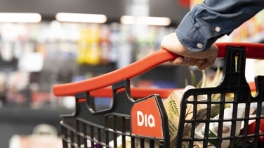 Dia recorta sus pérdidas un 76% gracias al impulso de sus supermercados en España