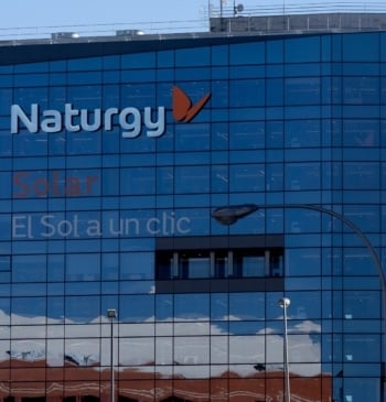 El fondo GIP (BlackRock) inicia su salida de Naturgy y pone a [...]