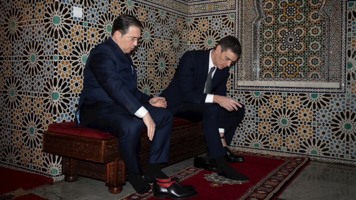 Sánchez improvisa un viaje a Marruecos con la esperanza de verse con Mohamed VI