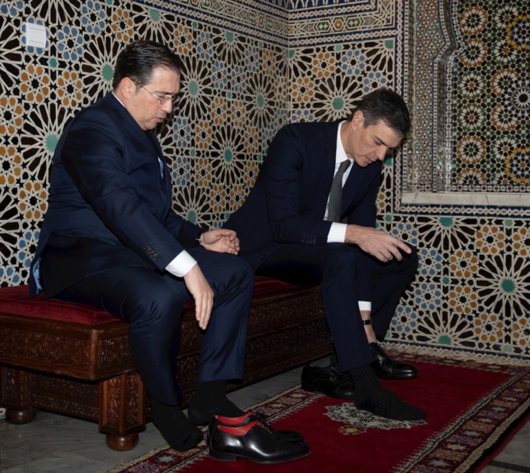 Sánchez improvisa un viaje a Marruecos con la esperanza de verse con Mohamed VI