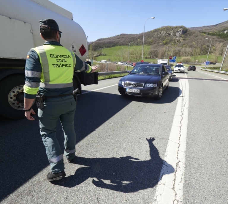 El Supremo anula el traspaso de competencias de tráfico de la Guardia Civil a Navarra
