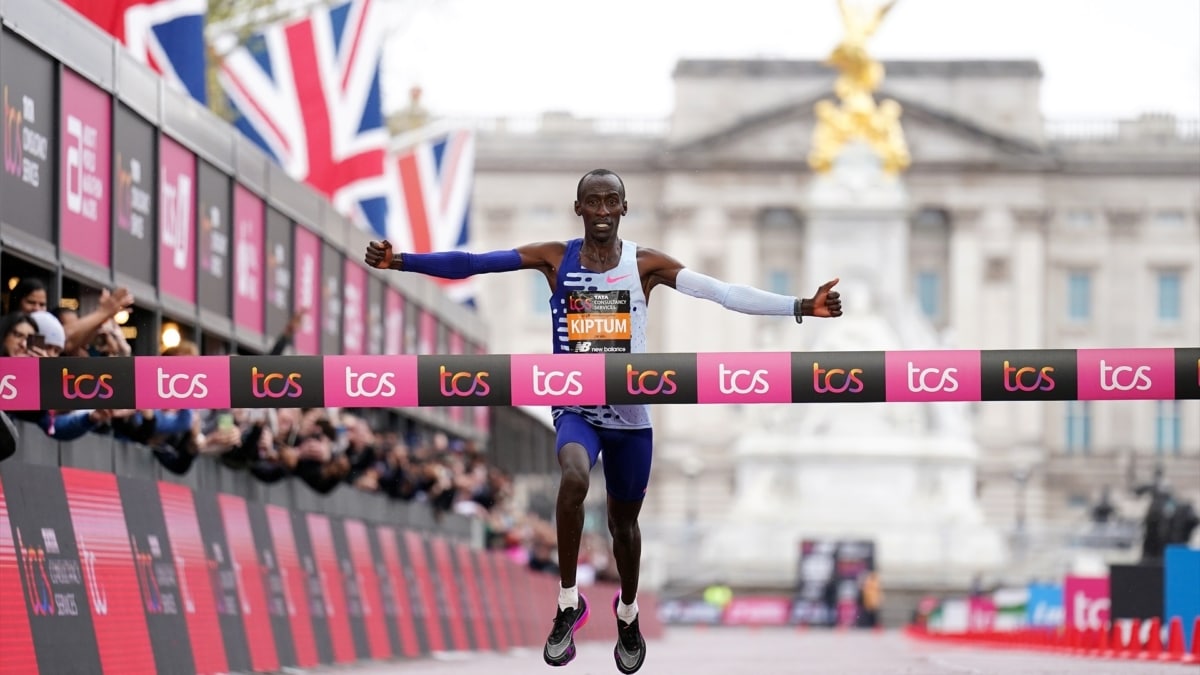 Muere Kelvin Kiptum, plusmarquista mundial de maratón