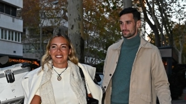 Sergio Rico espera su primer hijo junto a su mujer tras el accidente en el que casi pierde la vida