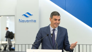 La Junta Electoral abre expediente a Sánchez por su acto electoralista en el astillero de Navantia
