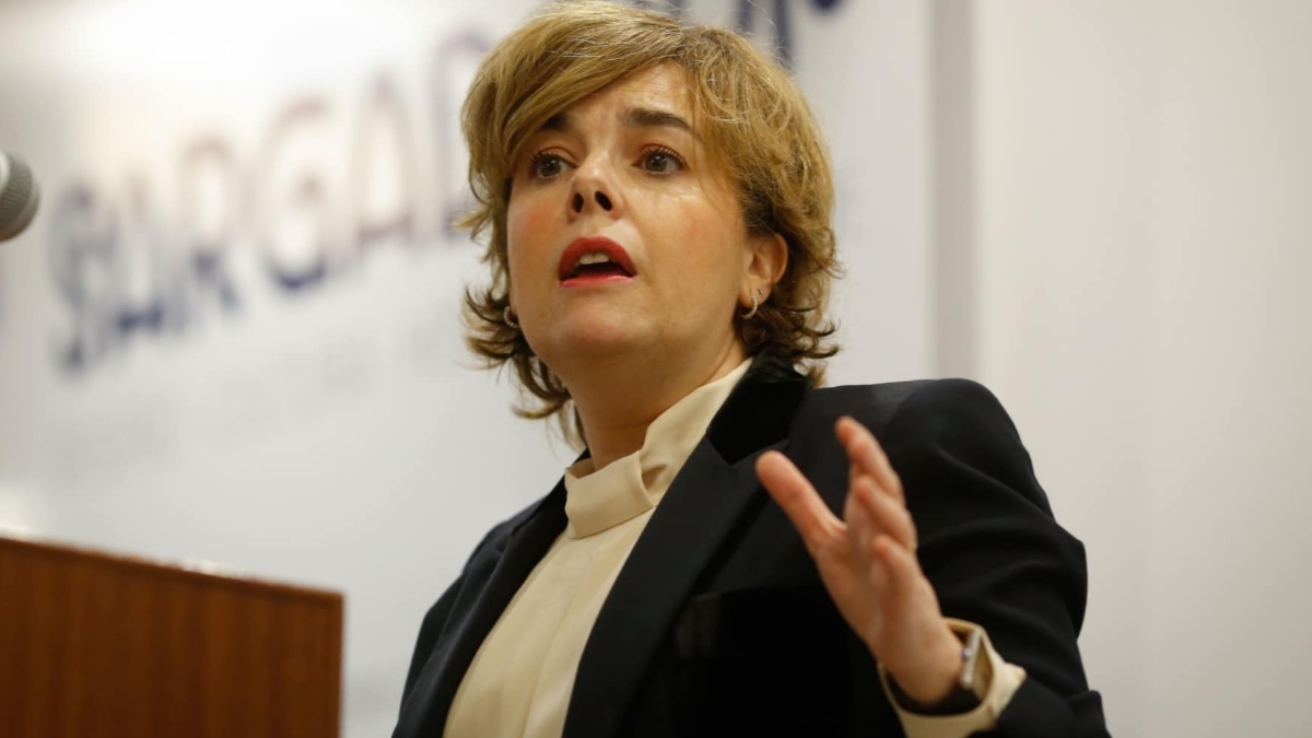 La exvicepresidenta del Gobierno, Soraya Sáenz de Santamaría, en Ribadeo.