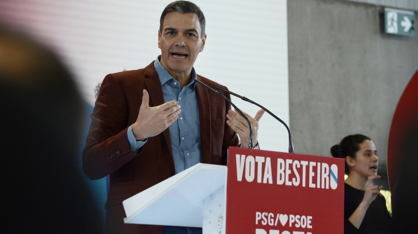 El secretario general del PSOE y presidente del Gobierno, Pedro Sánchez, durante un acto de campaña del PSdeG, en Expourense, a 3 de febrero de 2024, en Ourense, Galicia (España). Este acto de campaña del PSOE se celebra de cara a las próximas elecciones gallegas del 18F. Sánchez ha asistido a Ourense para arropar al candidato del PSdeG a la Xunta de Galicia. 03 FEBRERO 2024;ELECCIONES;CAMPAÑA;ELECTORAL;AUTONÓMICAS;GALLEGAS;PSOE;PSDEG Rosa Veiga / Europa Press 03/2/2024