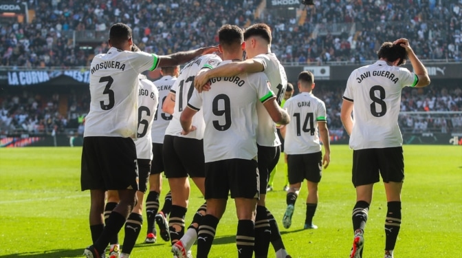Aplazados los partidos del Valencia y el Levante por el incendio