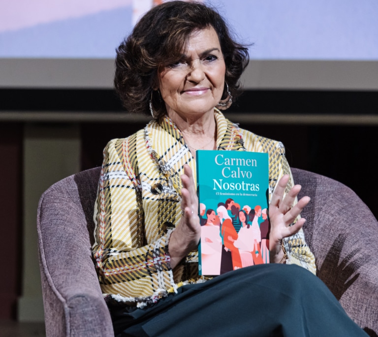 Carmen Calvo: "Zorra significa lo que significa, a las mujeres se lo llaman antes de pegarlas"
