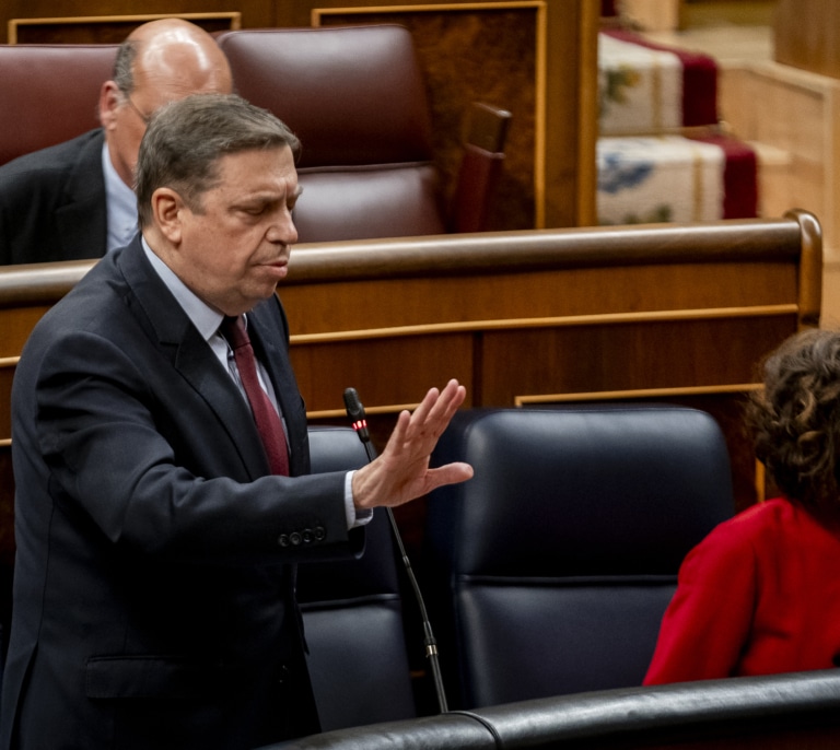 Planas sufre un vértigo en el Congreso en su intervención: "Estoy haciendo sobreactividad"