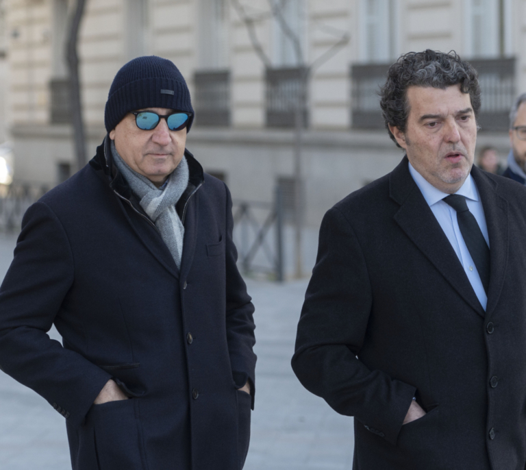 El juez del 'caso Koldo' deja en libertad a Cueto, que declara que quiso ayudar a los españoles con las mascarillas