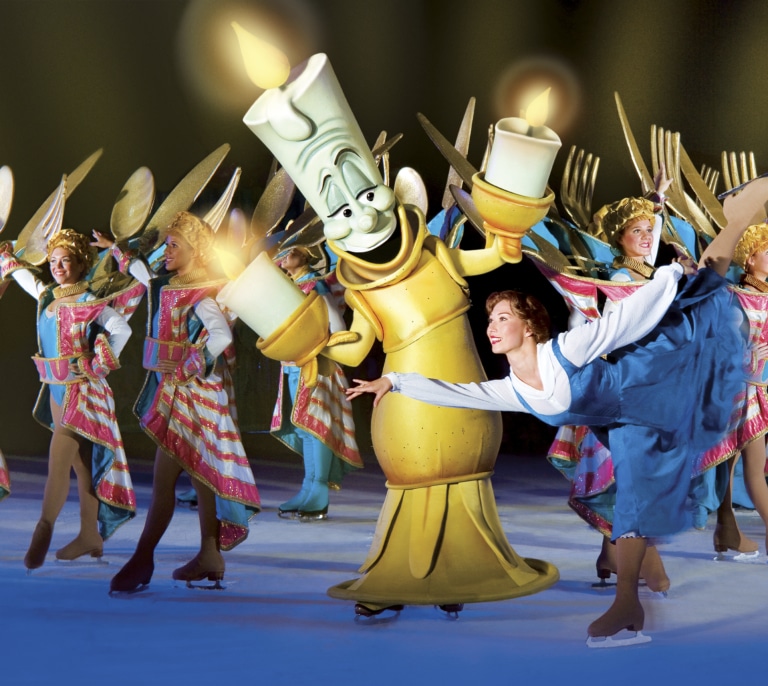 Cremalleras traicioneras y un reparto internacional: 'Disney on Ice' desde dentro