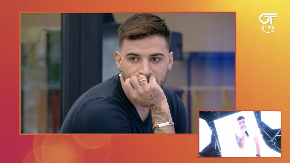 Lucas durante un momento del directo de 'Operación Triunfo'.