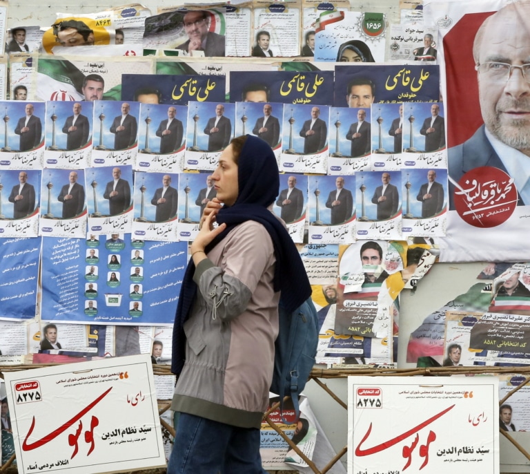 La participación, clave en las primeras elecciones en Irán tras la 'rebelión de las mujeres'