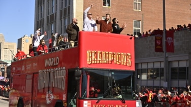 Un tiroteo deja al menos un muerto y varios heridos en el desfile de celebración de la Super Bowl en Kansas City