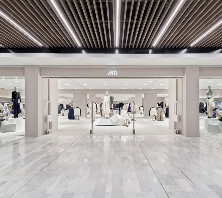 Zara mueve ficha ante el aterrizaje de Primark en el centro comercial más antiguo de España