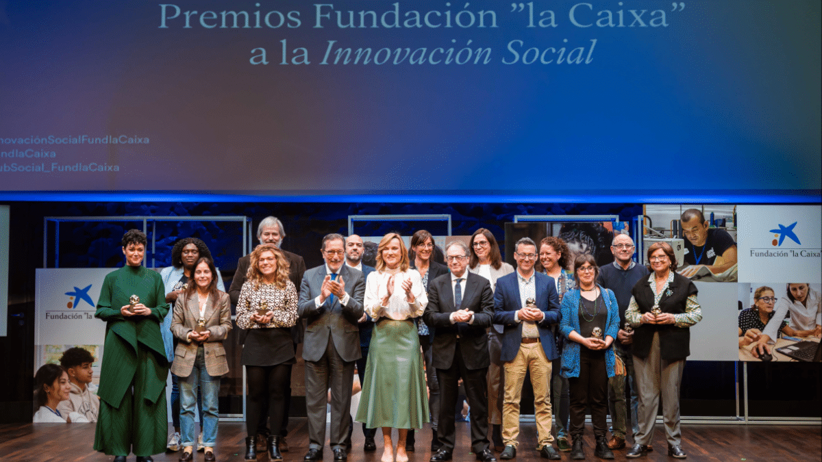 La ceremonia de entrega de los premios Fundación ”la Caixa” a la Innovación Social ha sido presidida por la ministra de Educación, Formación Profesional y Deportes, y portavoz del Gobierno, Pilar Alegría, y el director general de la Fundación ”la Caixa”, Antonio Vila Bertrán