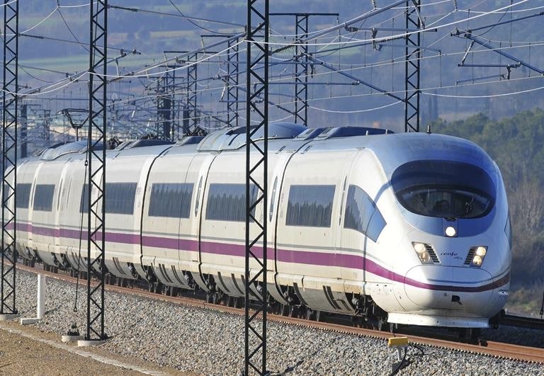 Empresas españolas pujan por contratos de más de 20.000 millones de euros en Arabia Saudí