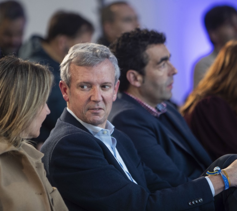 Tezanos deja al PP al borde de la absoluta en Galicia y hunde al PSOE frente al BNG