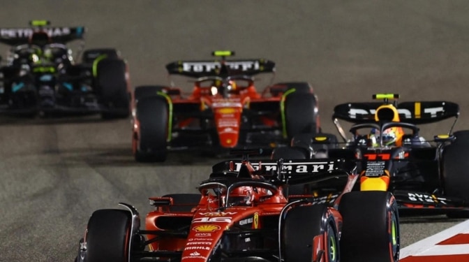 Cuánto gana Fernando Alonso, Carlos Sainz y los demás pilotos de F1
