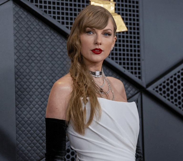 Taylor Swift anuncia que votará a Kamala Harris: "Porque lucha por derechos que necesitamos defender"