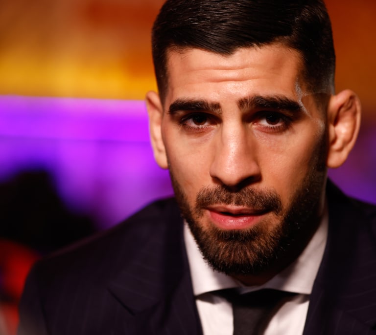 El vacile de Topuria a Volkanovski: "Te estás preparando para el retiro"