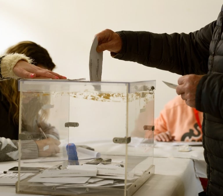 Elecciones Galicia 2024 ¿Qué es voto en blanco, voto nulo y abstención?