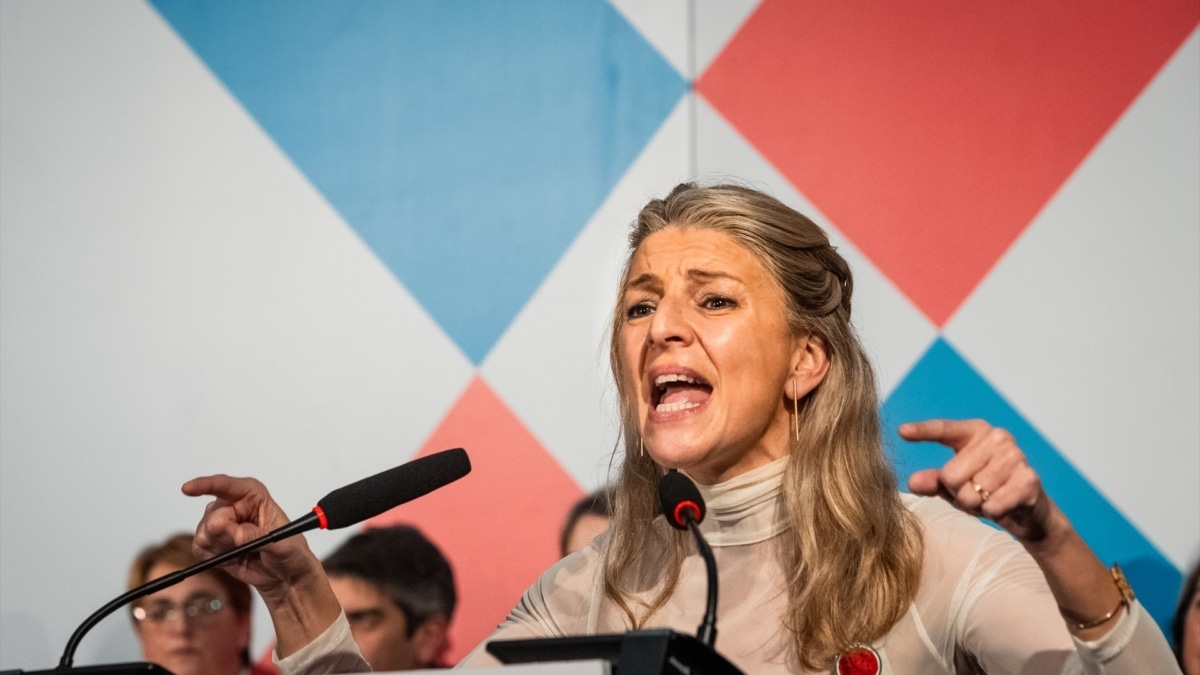 La líder de Sumar y vicepresidenta segunda del Gobierno, Yolanda Díaz, en un mitin de campaña Santiago de Compostela, en Galicia