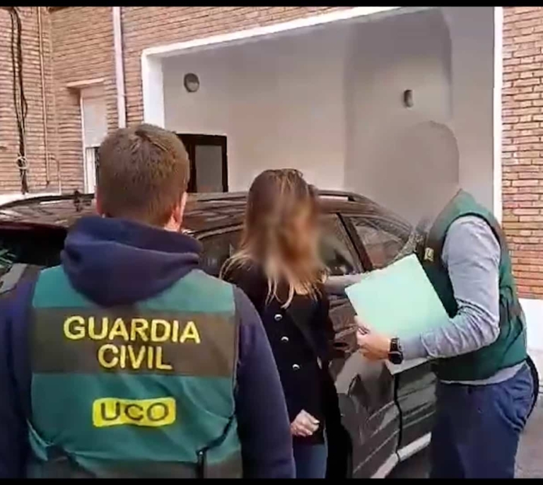 La UCO registra la Federación Española de Fútbol y detiene a varias personas por contratos irregulares