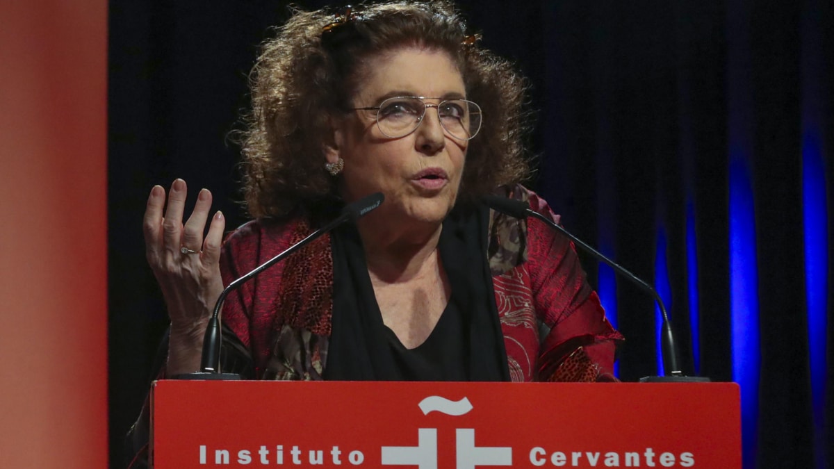 Charo López, en el homenaje de la Academia y el Instituto Cervantes.